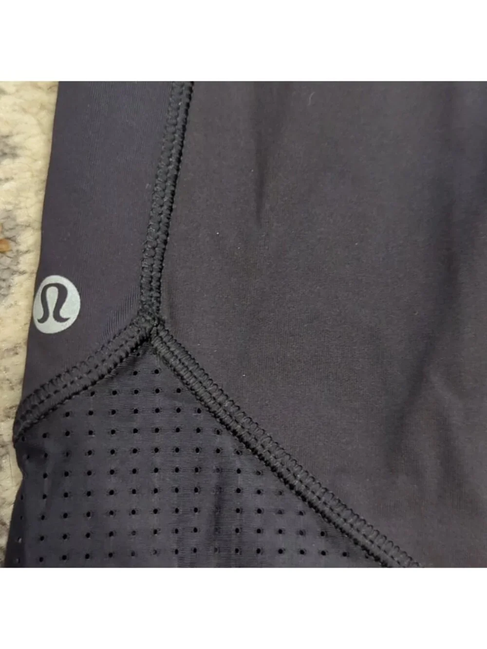 🦄 RARE Lululemon Lab Repetition Crop